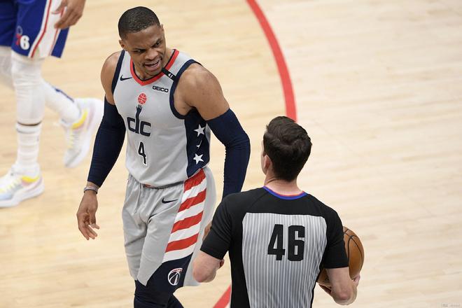 她就是中国 她就是中国